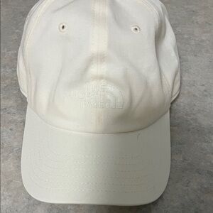 NWOT * The North Face Off-White Baseball Cap